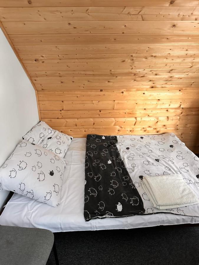 Kamienny Dworek Exterior foto